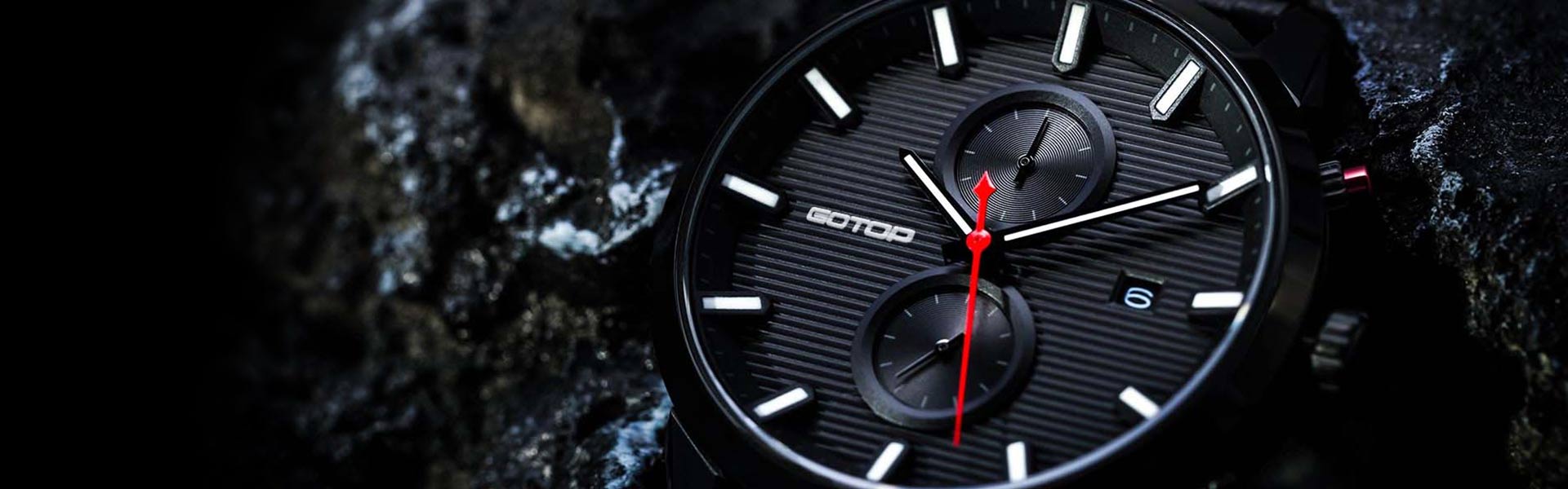 WC024 Polished Stainless-Ateel Watch Case With Knurled Details